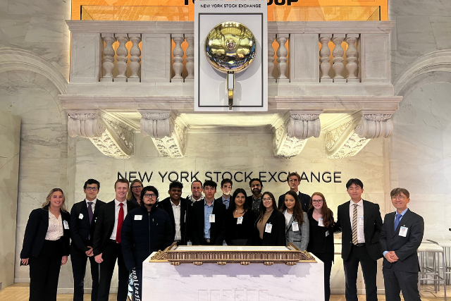Finance students visit Wall Street